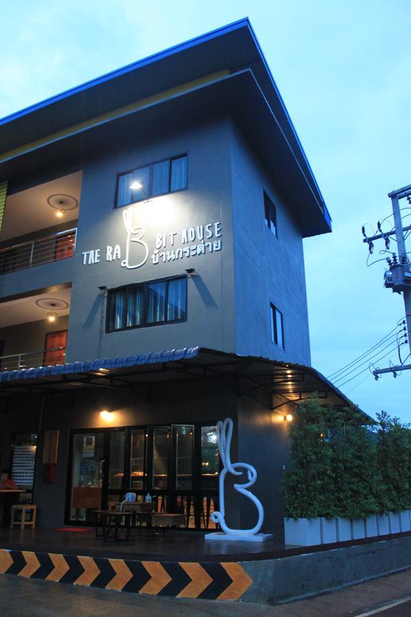 通帕蓬 The Rabbit House酒店 外观 照片