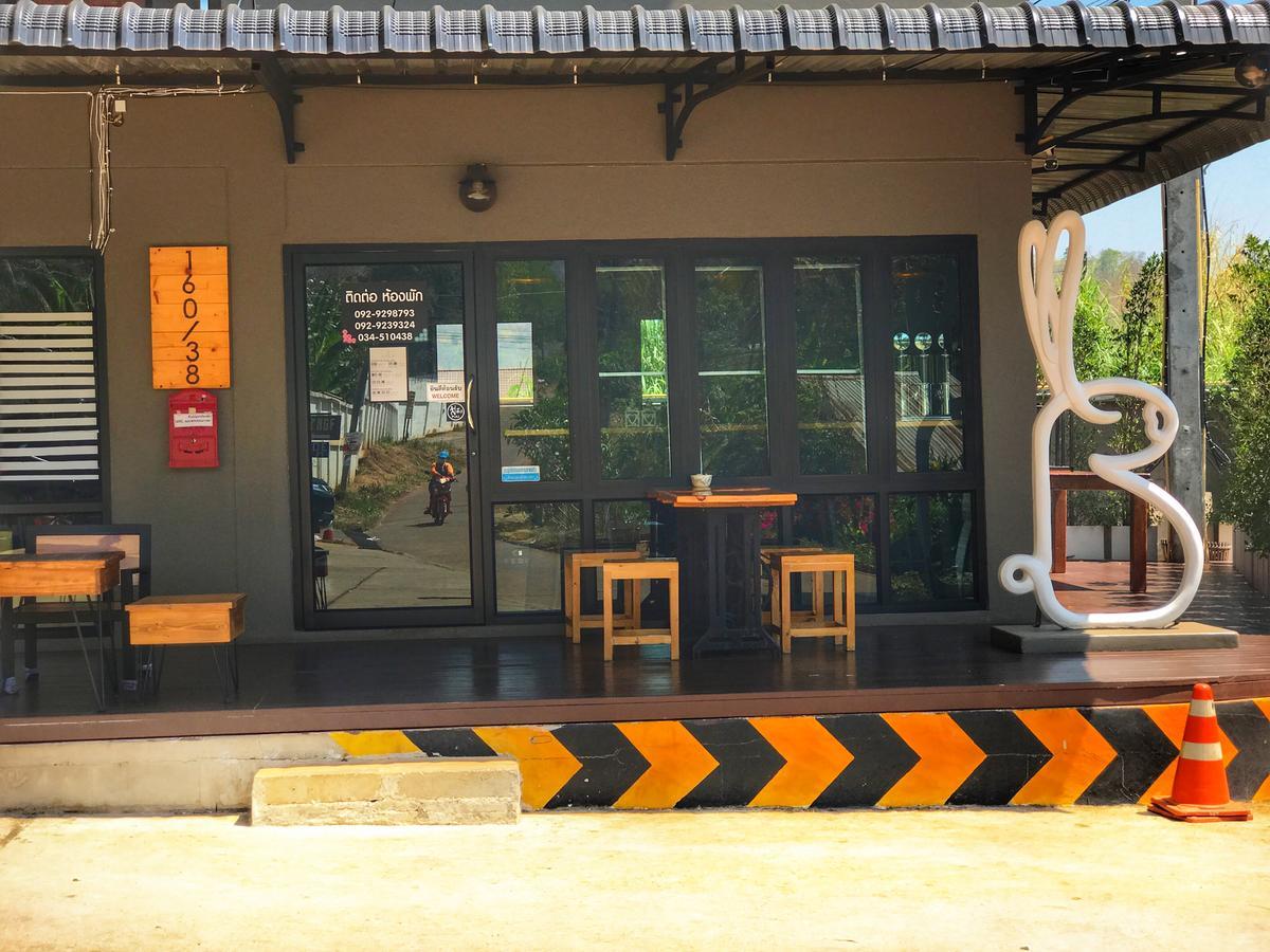 通帕蓬 The Rabbit House酒店 外观 照片